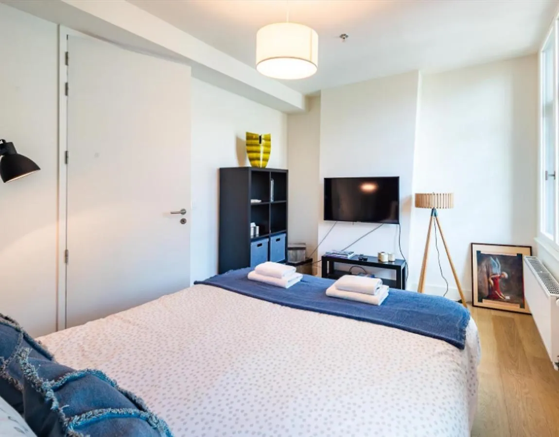 Antwerp Old Town Triplex Apartment